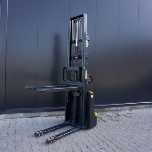 Electric stacker CIMEX ES30.1500 up to 3.0 m. Electric stacker CIMEX ES30.1500 up to 3.0 m.