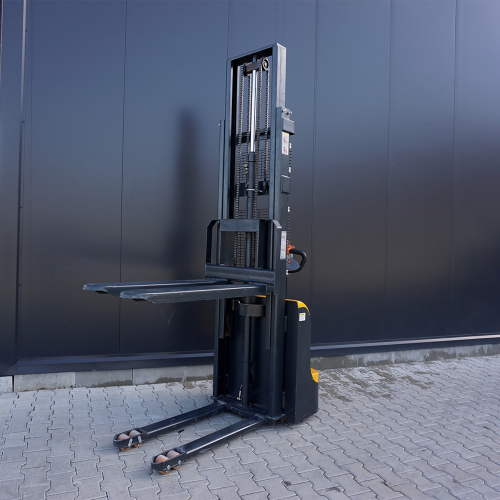 Electric stacker CIMEX ES30.1500 up to 3.0 m. Electric stacker CIMEX ES30.1500 up to 3.0 m.