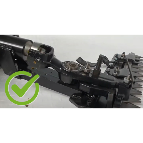 PROMO PACKAGE! Self-propelled thumb mower LM-100 + Gasoline grass aerator / scarifier LSC460